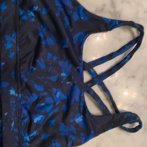 Black and blue lululemon Bra size 6